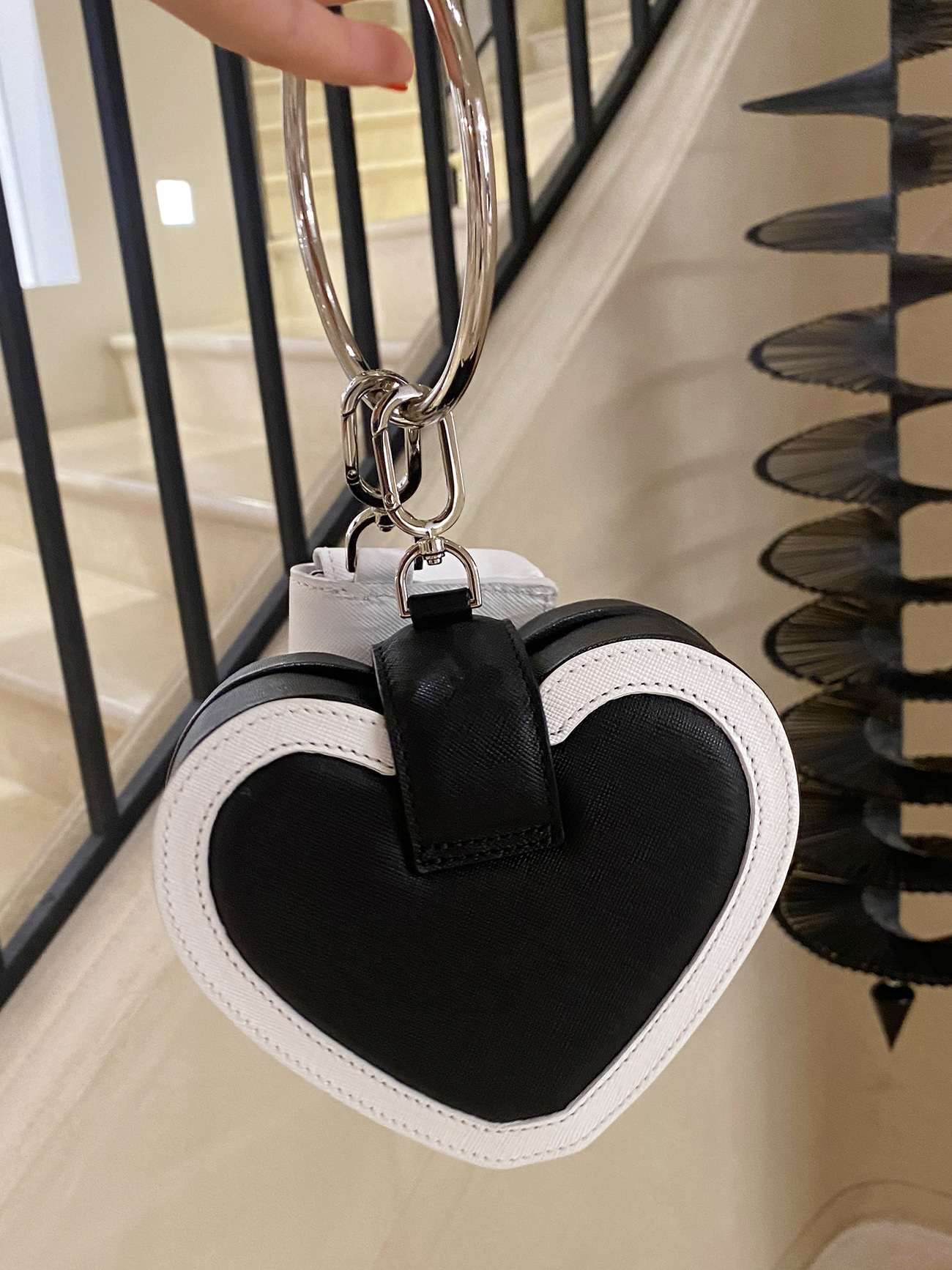 HIGH QUALITY LINE - PETIT HEART COLLECTIVE BAG - BLACK &amp; WHITE